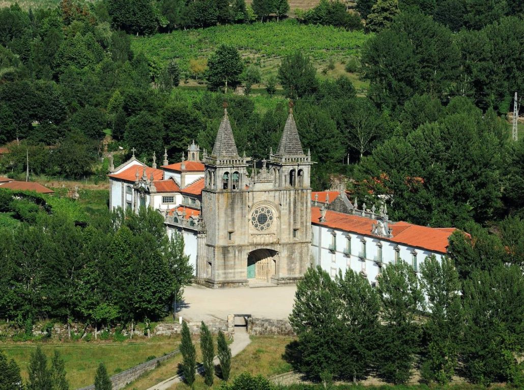Mosteiro-Pombeiro.width-1920